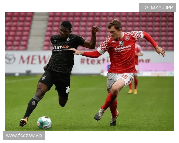 汉堡一球险胜点杀建功送十人海登海姆出局局